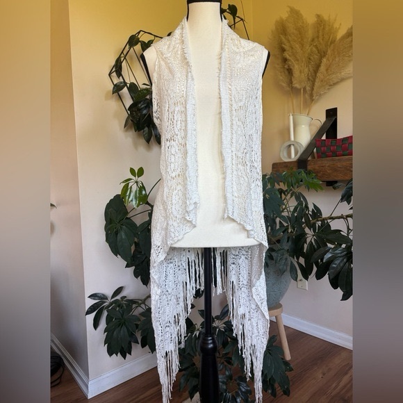 Iperico Made in Italy Crochet Fringe Vest - Picture 2 of 7